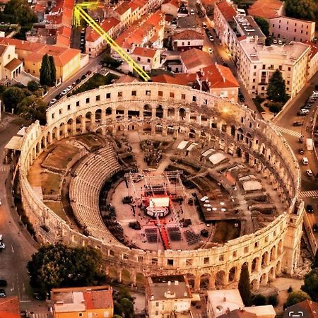 Apartament Domus Nostrae-Pula Zewnętrze zdjęcie